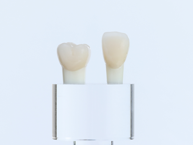 ジルコニア素材